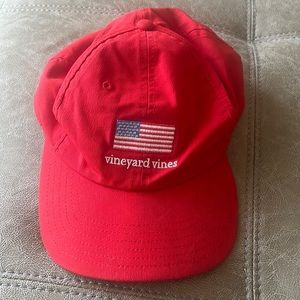 Vineyard Vines Men's American Flag Performance Hat Lighthouse Red